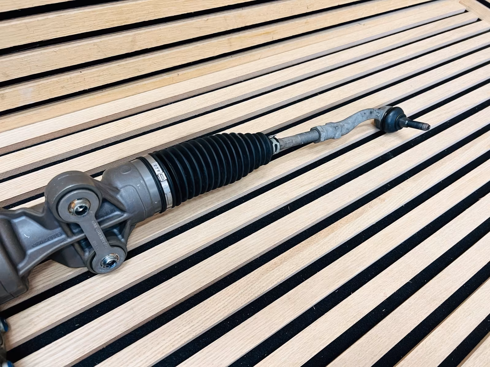 Lamborghini Huracán Steering Gear - Image 2