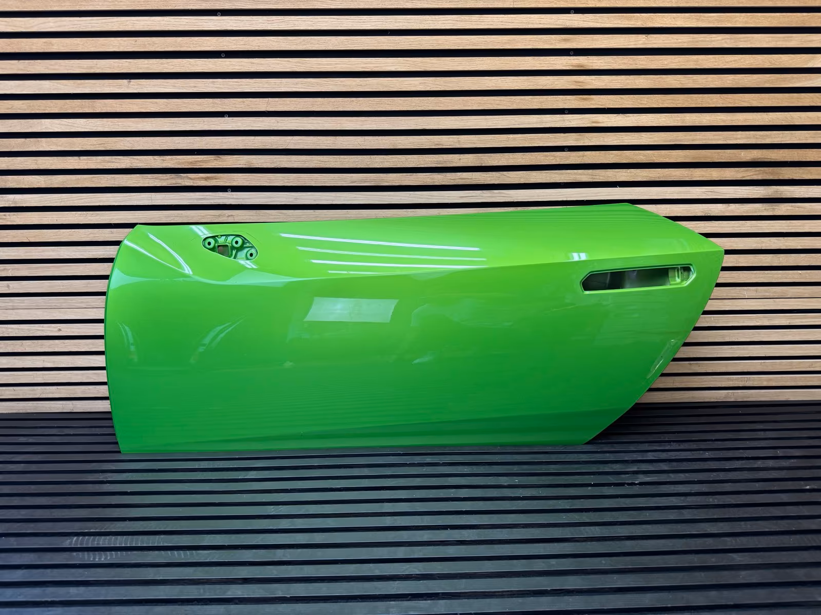 Lamborghini Huracán Left Door - Image 2