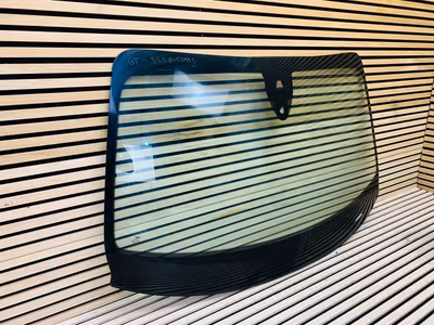 Bentley GT Windscreen