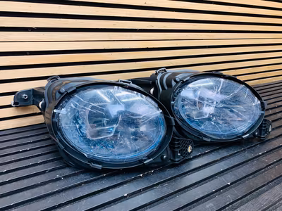 Bentley Bentayga Right Headlight