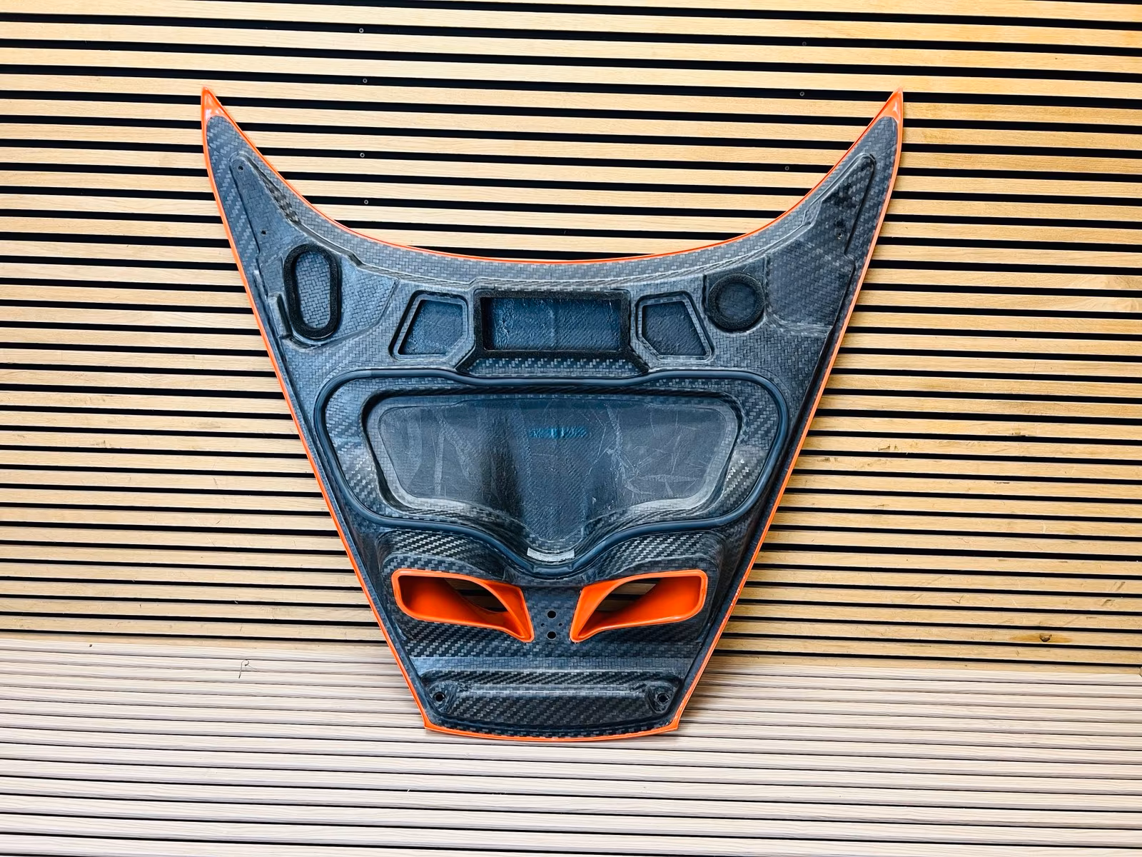 McLaren P1 Carbon Fiber Hood - Image 4