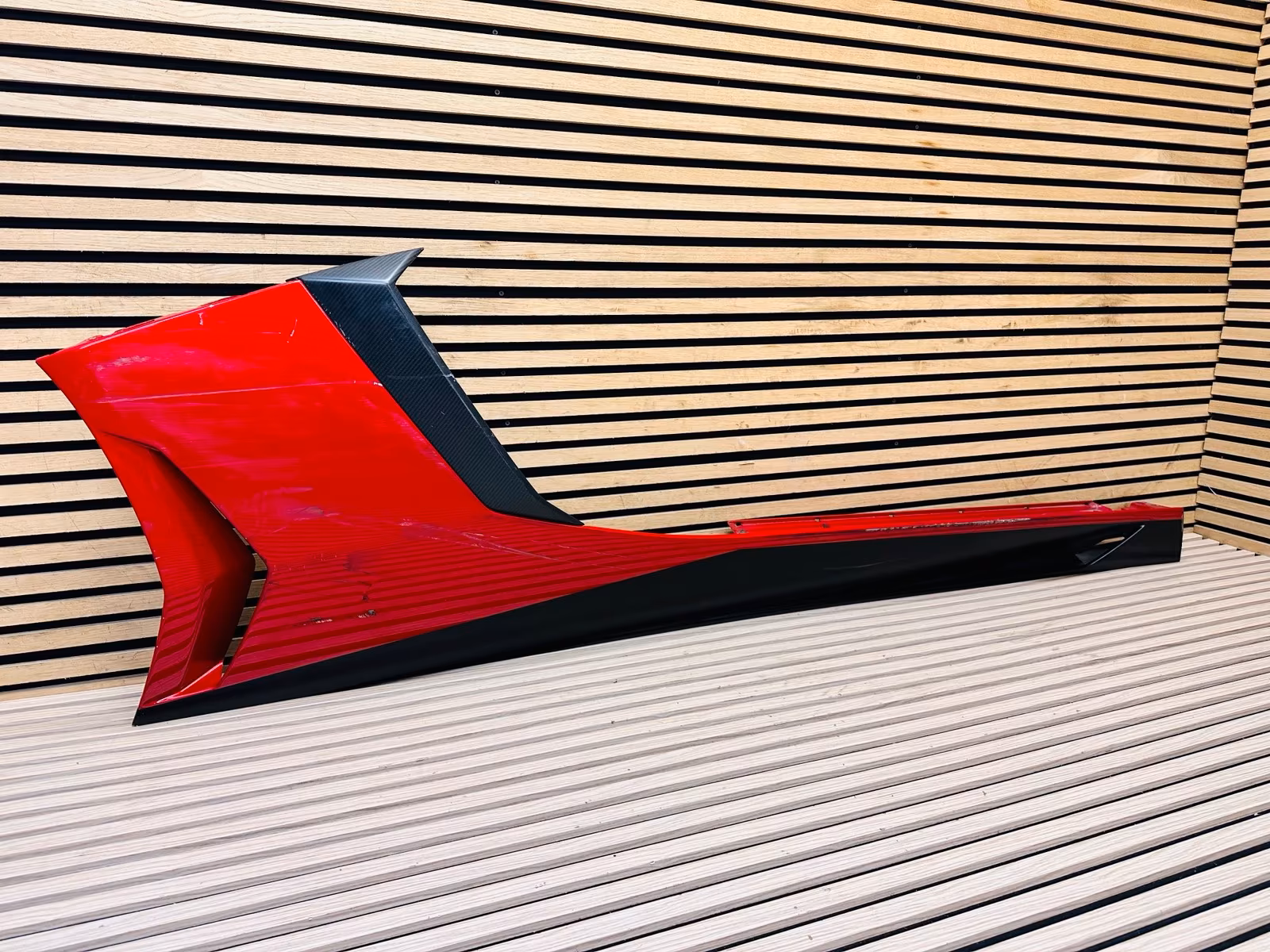 Lamborghini Aventador SV Right Side Sill Carbon