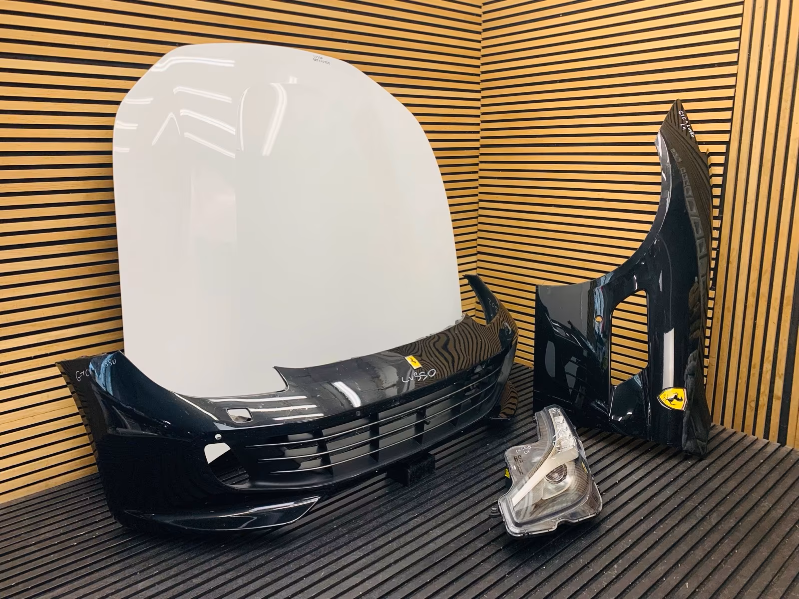Ferrari GTC4 Lusso Front-End Body Parts Package