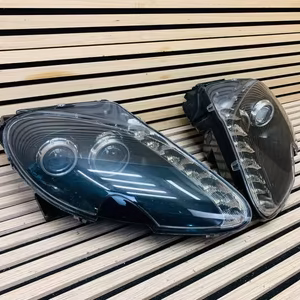 Aston Martin Vantage Headlights