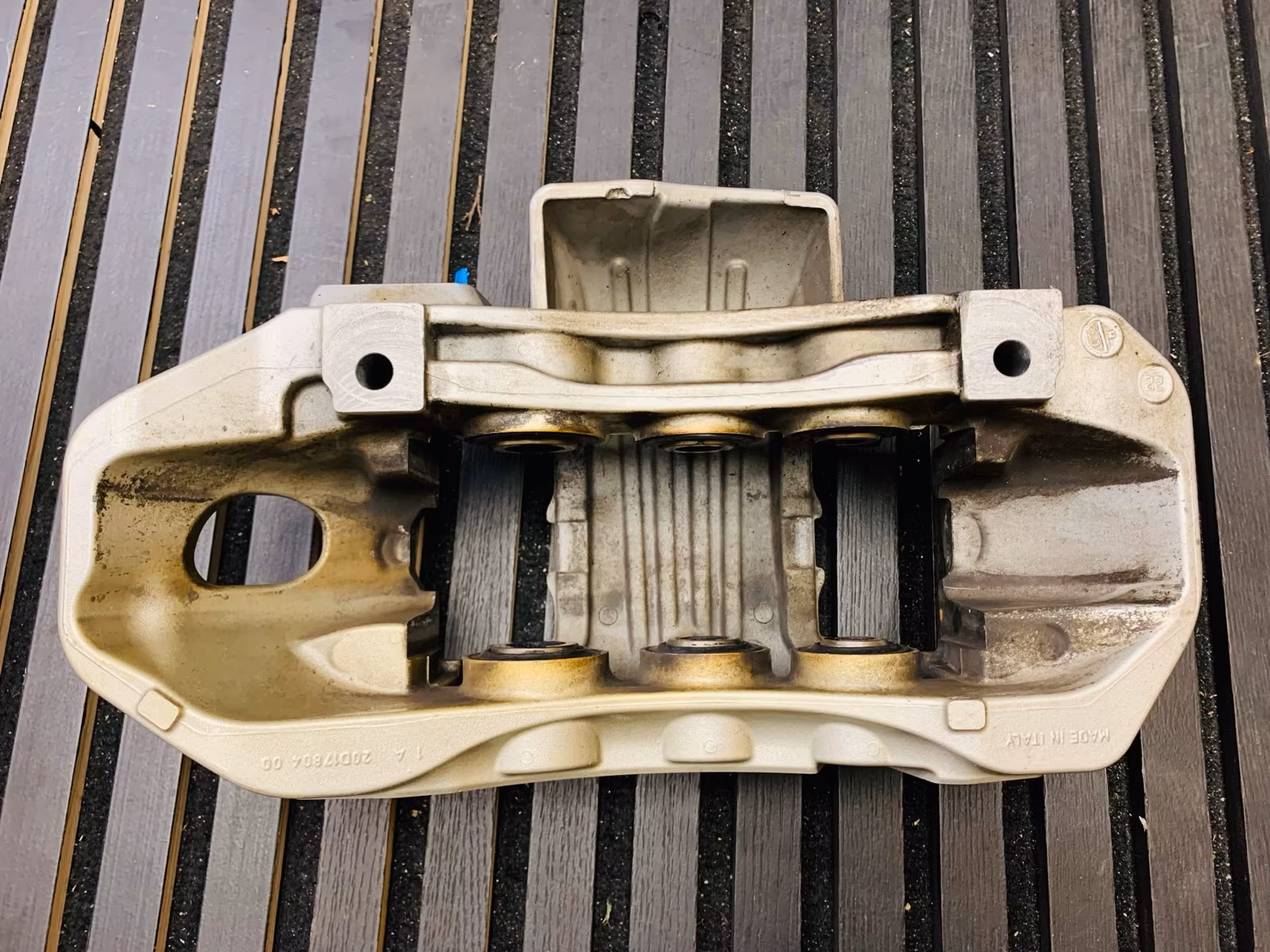 Ferrari SF90 296 Brake Caliper Front Rear - Image 7