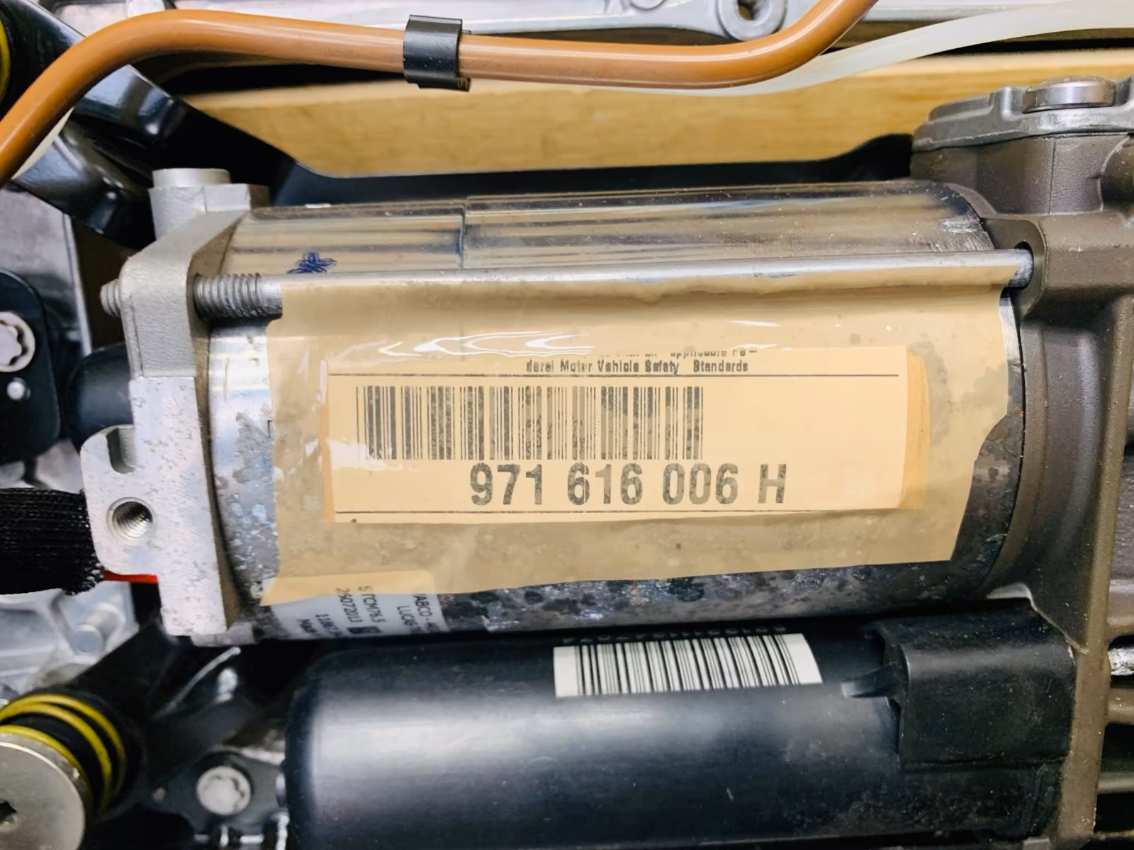 Bentley Continental GT GTC Air Compressor - Image 4