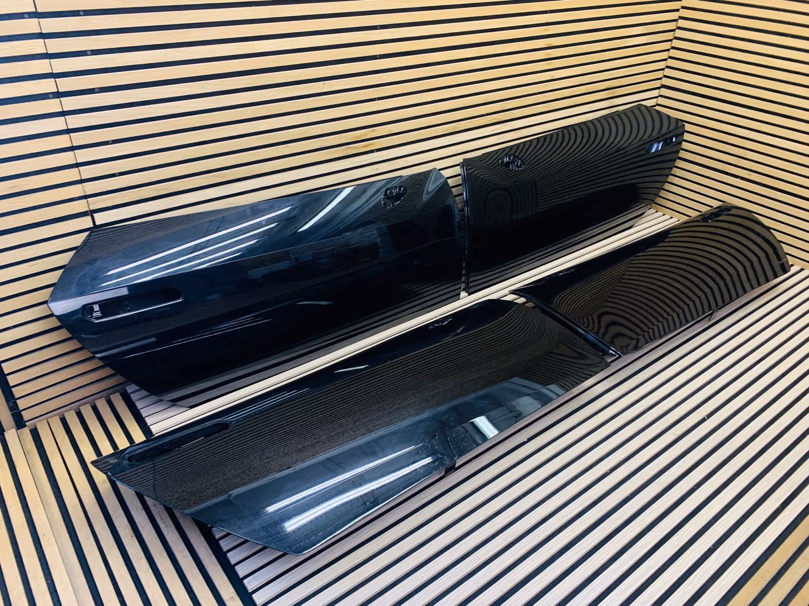 Lamborghini Huracán Left Door - Image 5