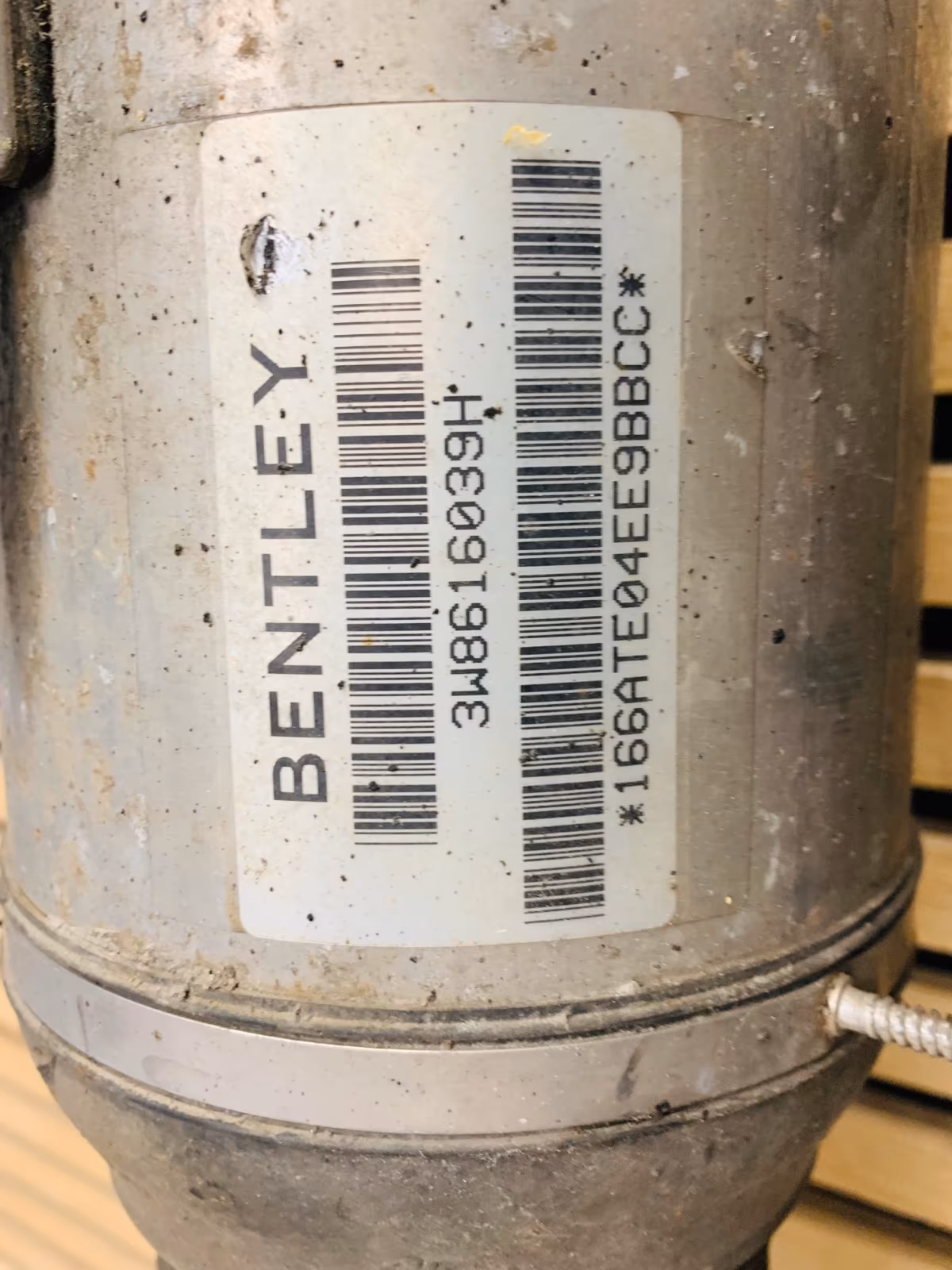 Bentley Continental GT Front Shock Absorbers - Image 5