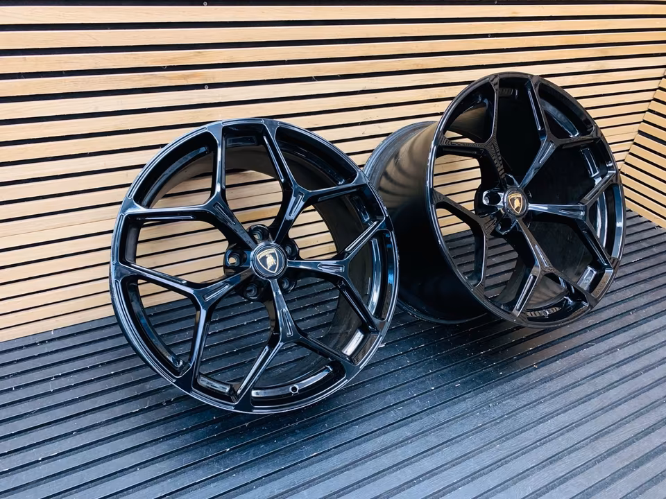 Lamborghini Revuelto Alloy Wheels - Image 6