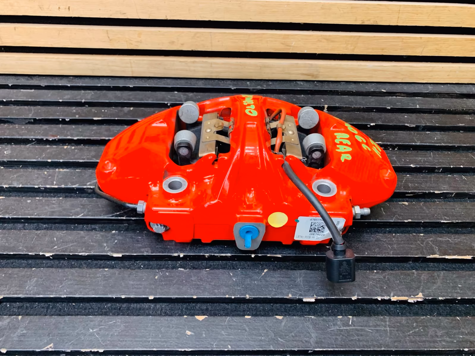 Lamborghini Revuelto Rear Brake Calipers - Image 2