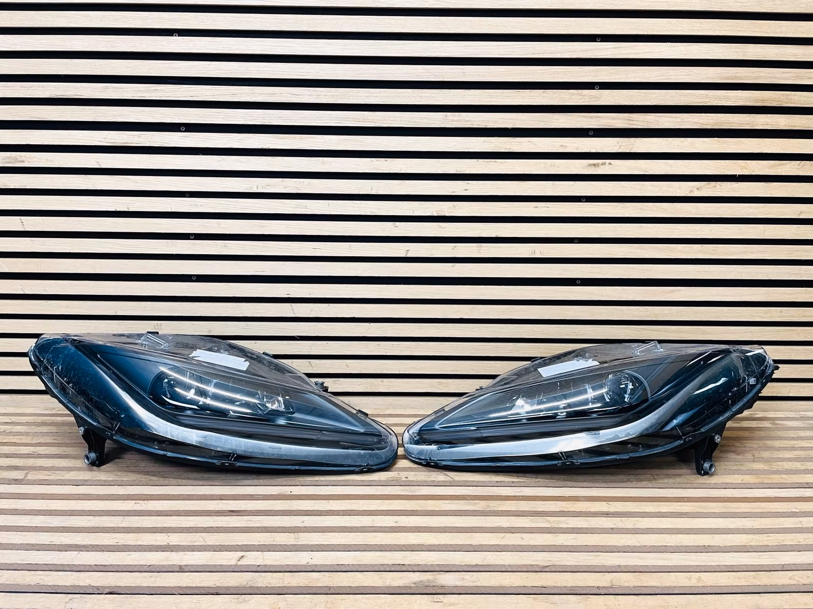 Ferrari F8 Tributo Headlights - Image 6