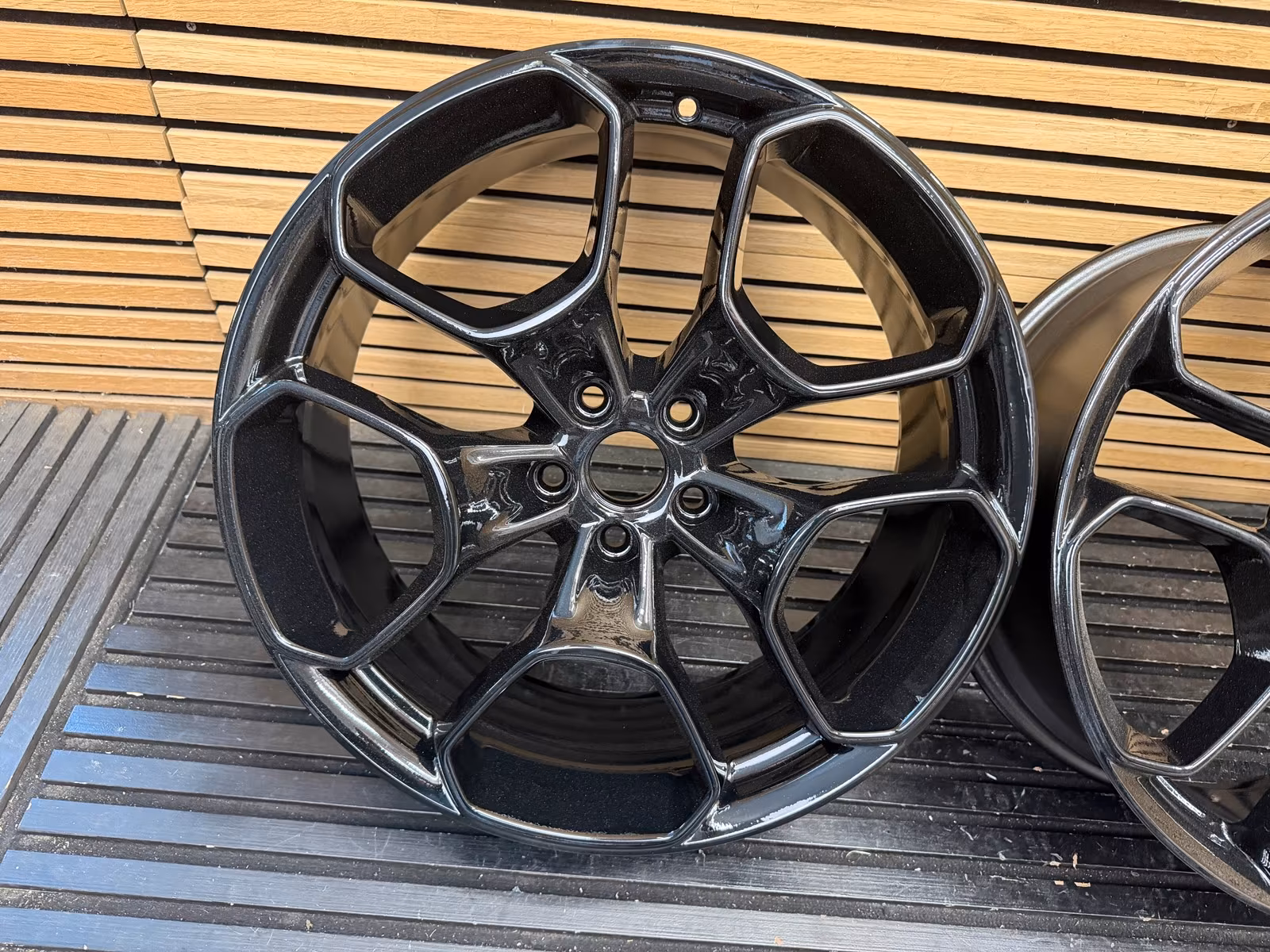 Lamborghini Huracán Alloy Wheel Set - Image 4