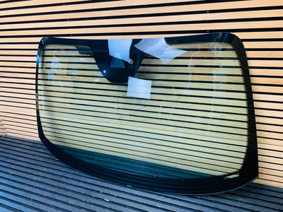 Ferrari Roma Windscreen - Image 4