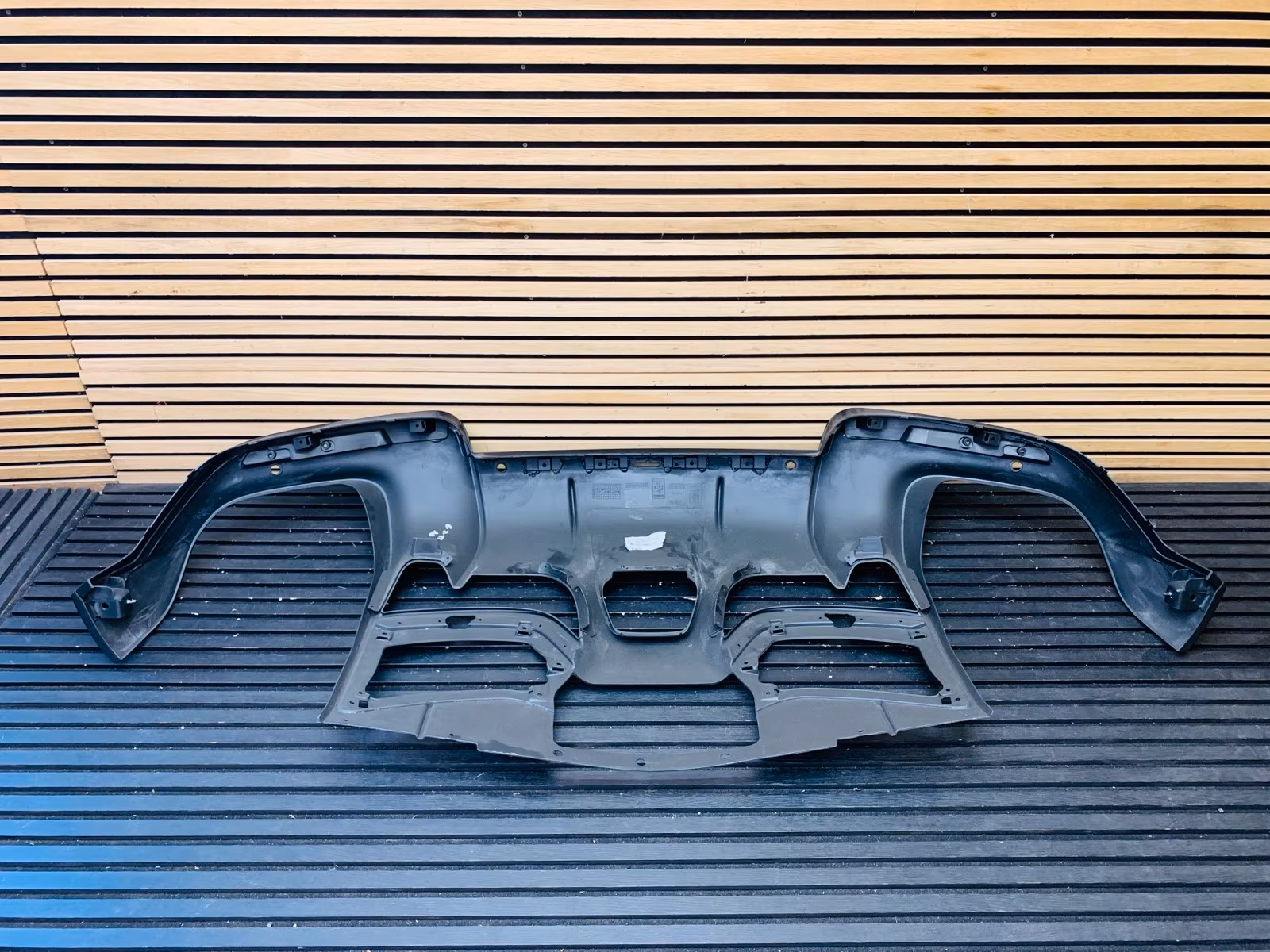 Ferrari Purosangue Rear Diffuser - Image 4