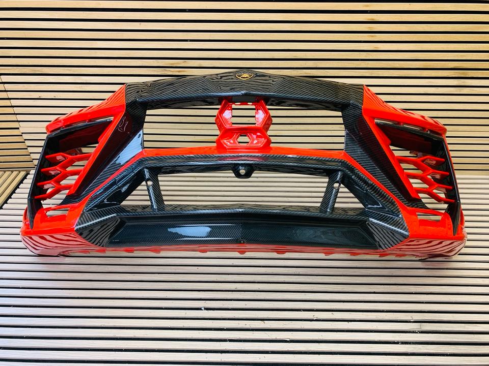 Lamborghini Urus Mansory Venatus carbon fiber front bumper - Image 10