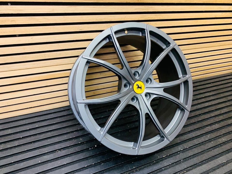 Ferrari 458 front alloy wheel