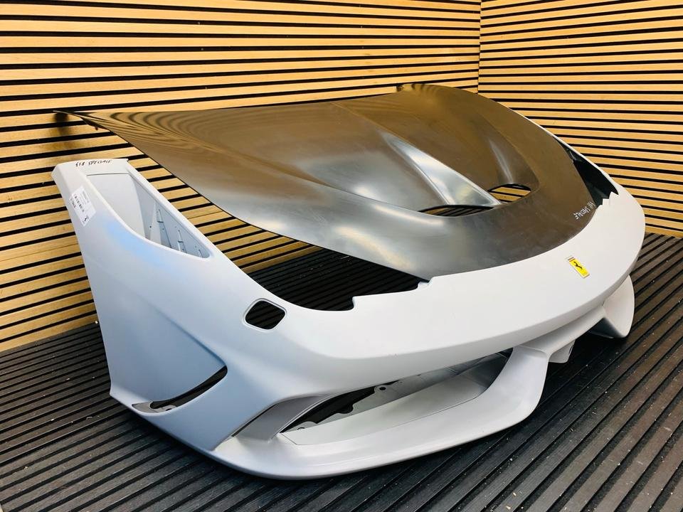 Ferrari 458 Speciale Hood & Front Bumper