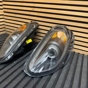 Ferrari 599 GTO Carbon Headlight