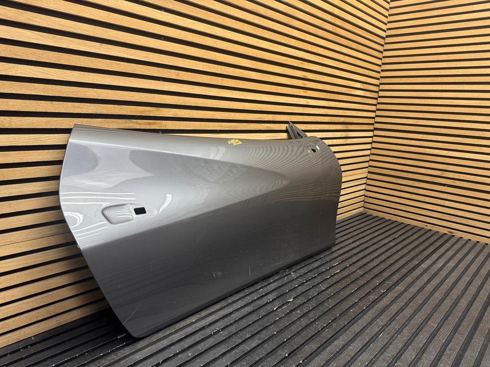 Ferrari F8 Right Door