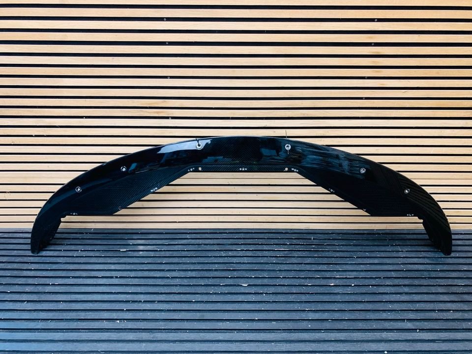 Bugatti Veyron Front Carbon Splitter Spoiler