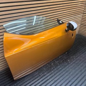 Ferrari Testarossa right door
