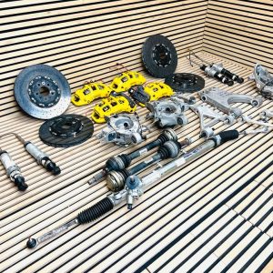 Ferrari F8 suspension components
