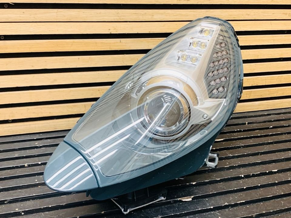 Ferrari California Left Headlight