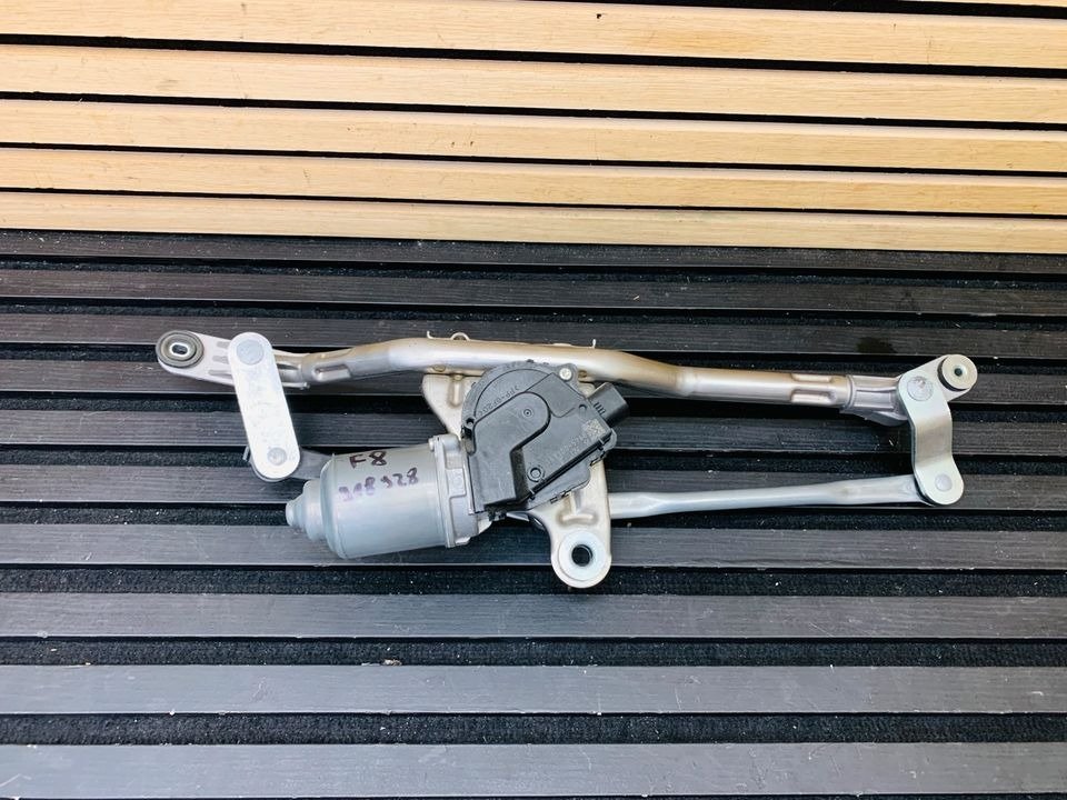 Ferrari F8 front windshield wiper motor - Image 6
