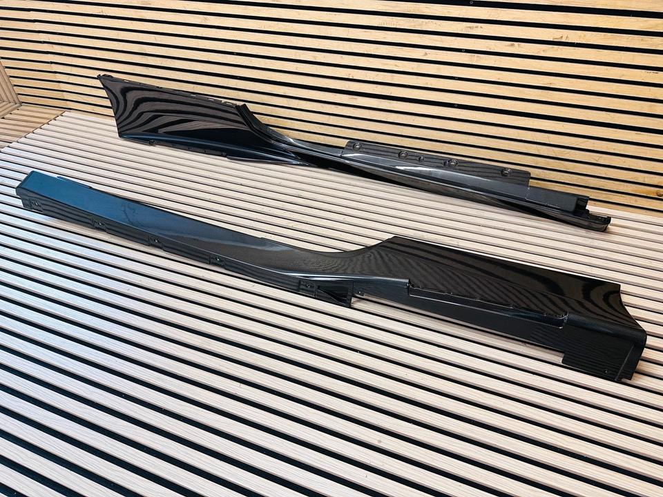 Ferrari 458 Speciale Carbon Side Skirts 85984600 85984700 - Image 3