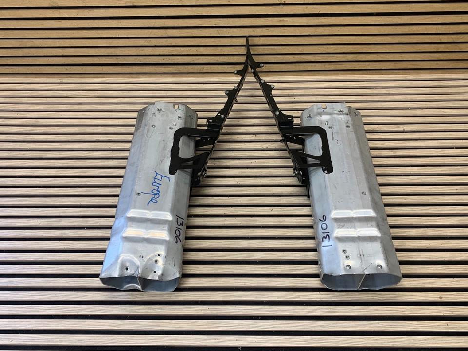 McLaren 650S Front Beam Reinforcement 11A7194CP 11A7198CP - Image 2