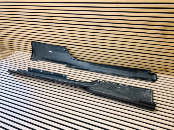 FERRARI 458 SPECIALE CARBON SILL 85984600 85984700 - Image 3