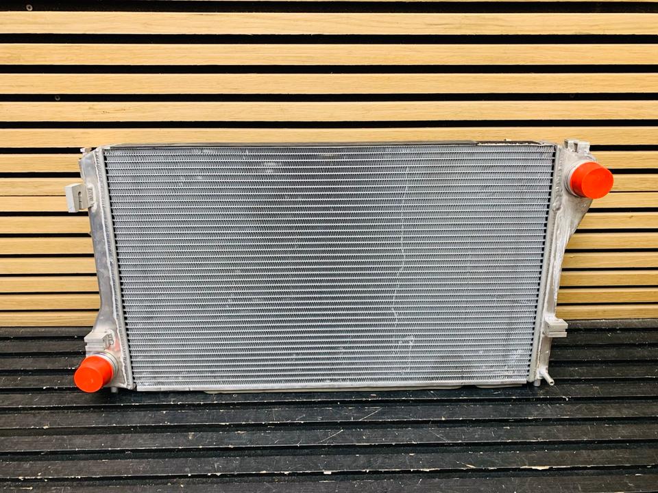 Aston Martin Vanquish DB9 Radiator Water Cooler - Image 4