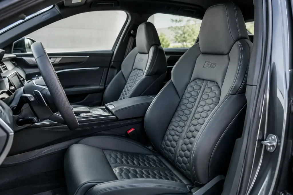 Audi RS6 leather seats met perfecte pasvorm