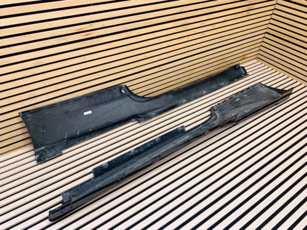 FERRARI 458 SPECIALE CARBON SILL 85984600 85984700 - Image 5